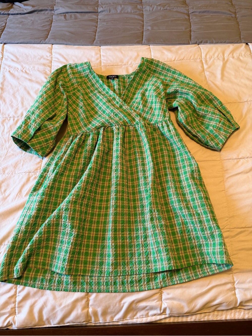 GiGiO USA Green Plaid Babydoll Dress
Puff Sleeve V Neck Size Small